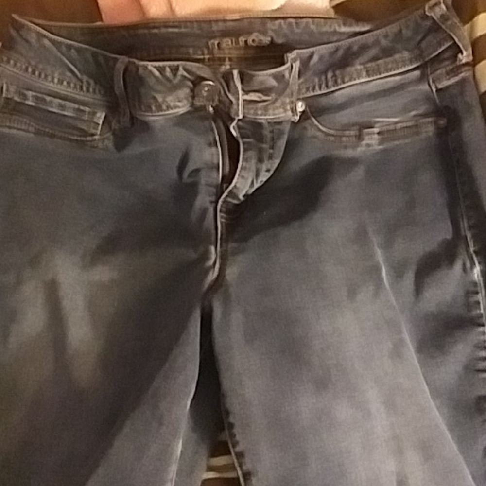 Jeans - Picture 2 of 2
